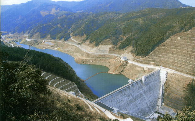 中木庭(なかこば)ダ�?