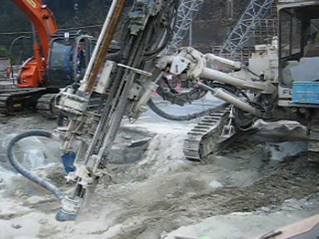 �N���[���h����