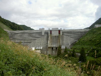 ������茎�R�_����]��