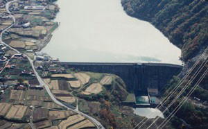 ���a�_���Ɣ��a��